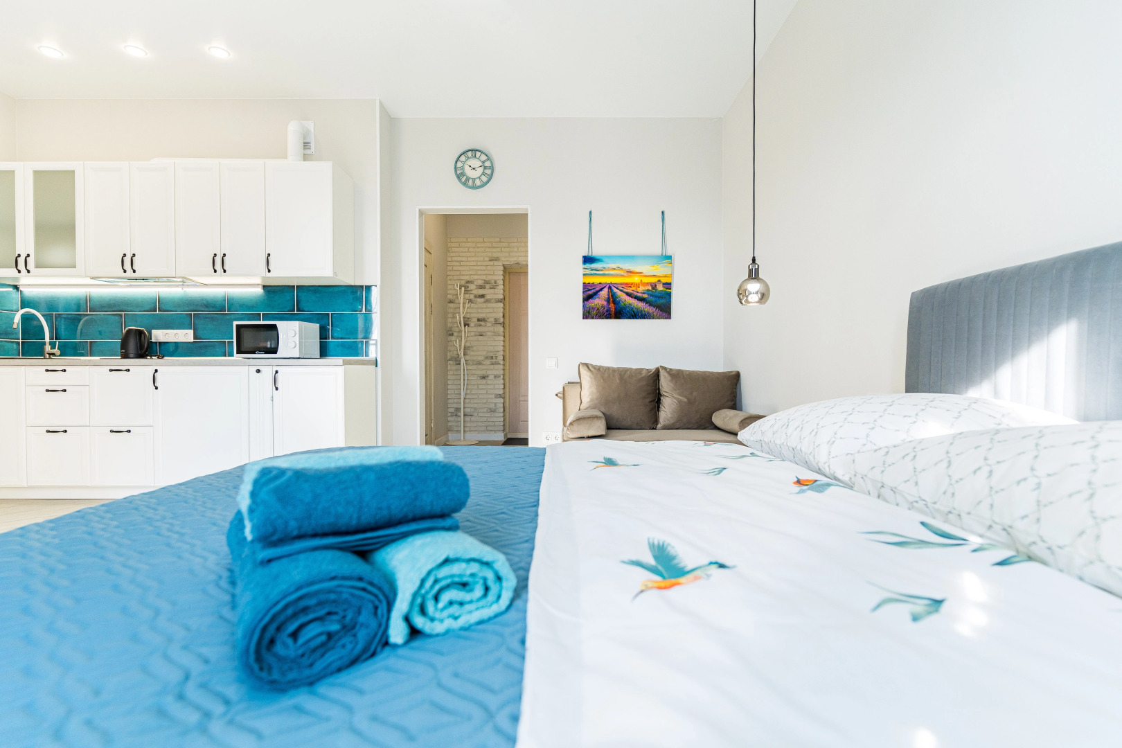 Апартаменты Светлые для Комфортного Проживания от LetoApart