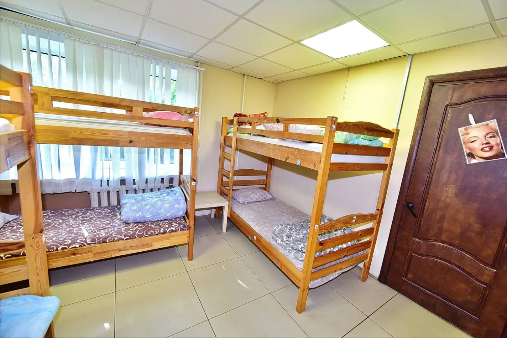 Хостел МОНРО