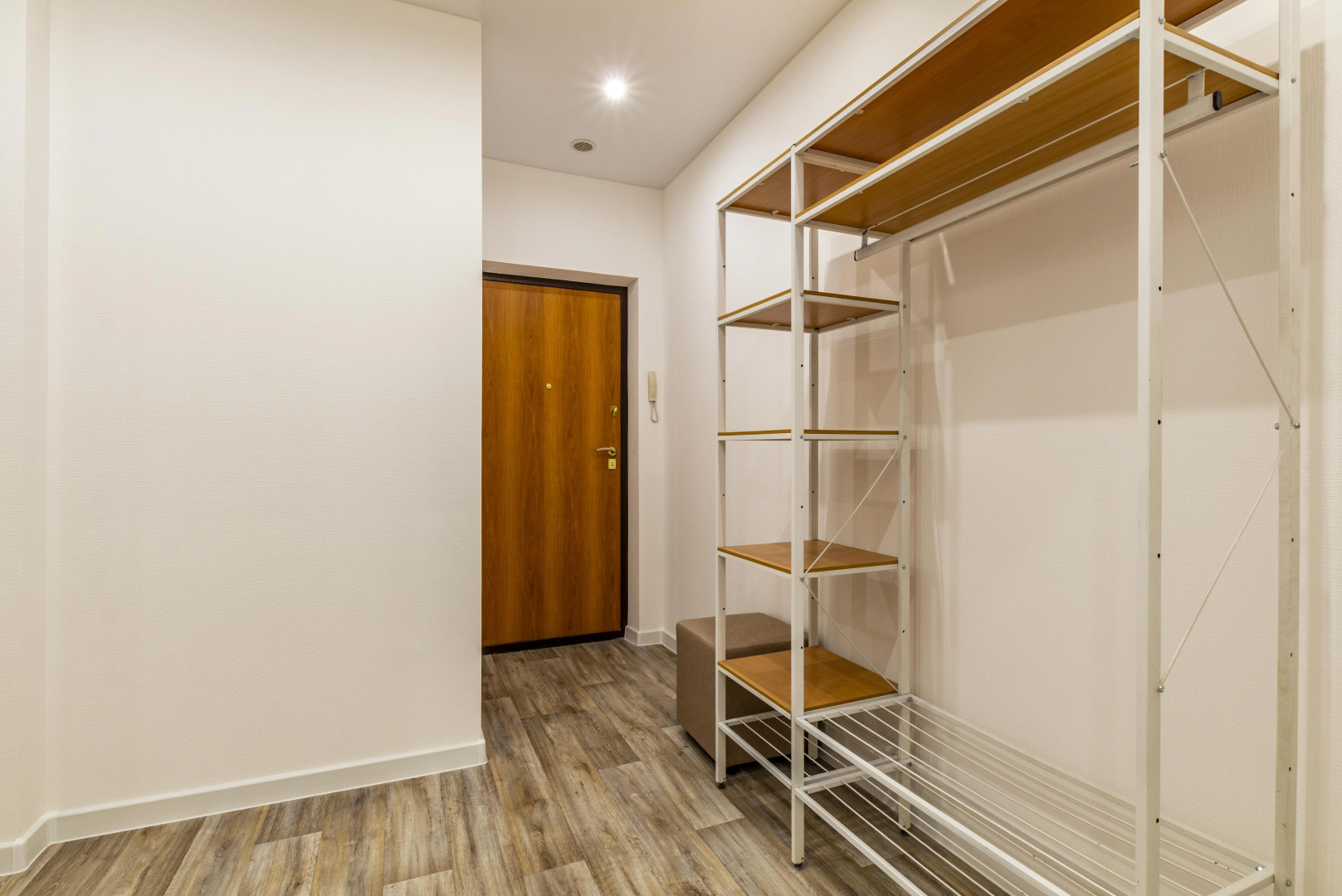 Квартира Двухкомнатная на Тверитина 41