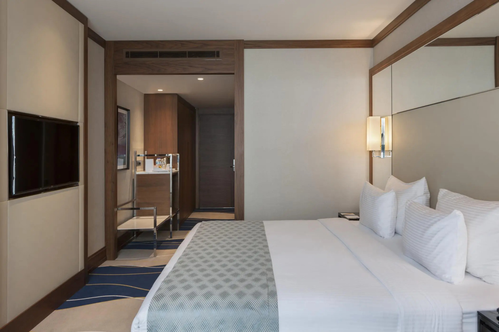 Elite World Grand Istanbul Kucukyali Hotel