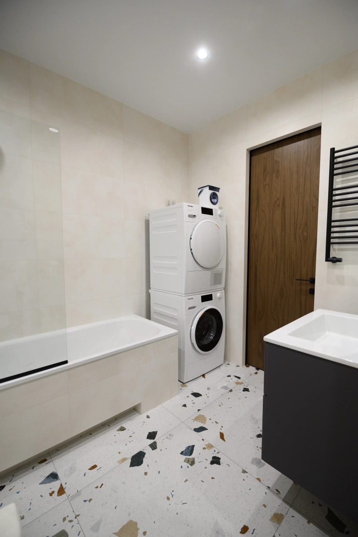 Апартаменты Современные у метро Покрышкина