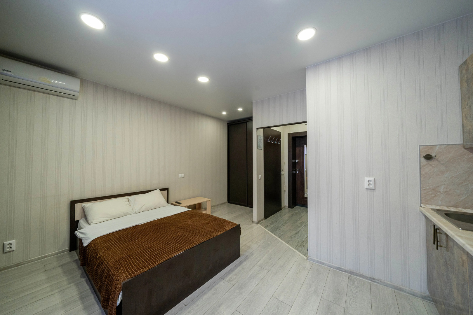 Апартаменты Apart Sharing Победы 1