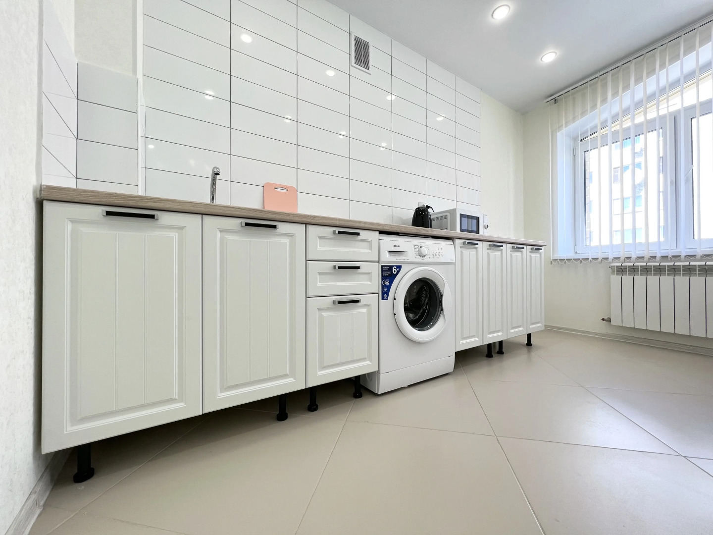 Апартаменты на Тульской 18 на шестом этаже квартира  23