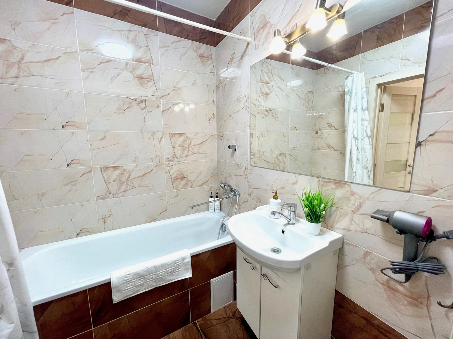 Апартаменты DreamApart light у парка Краснодар