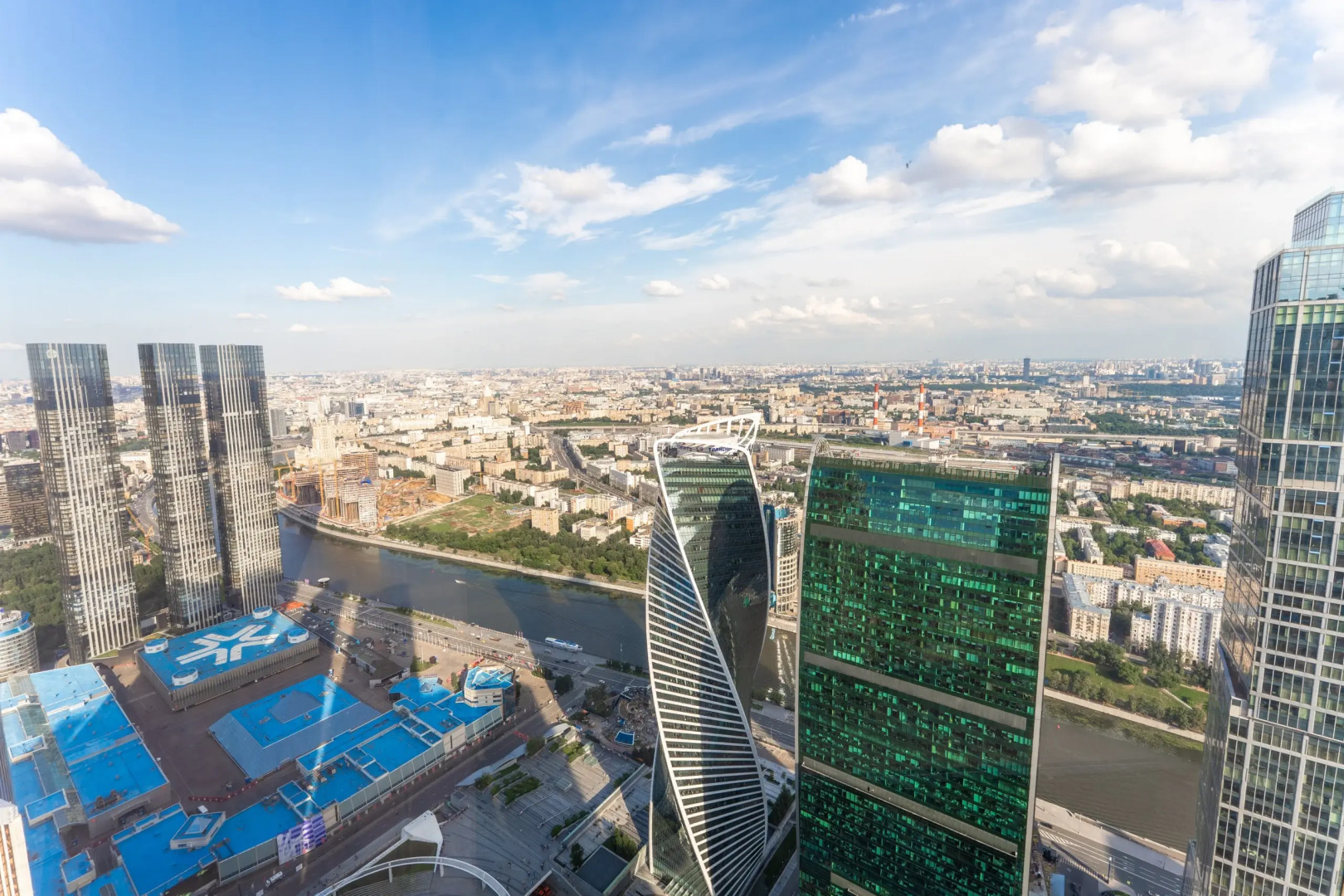 Апартаменты Комфортный апартамент на 73 этаже с гардеробной