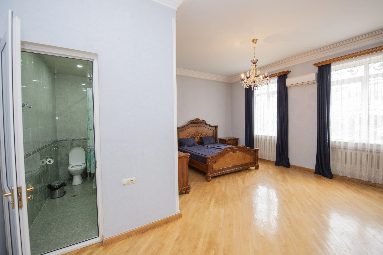 Гостевой дом с 5 спальнями