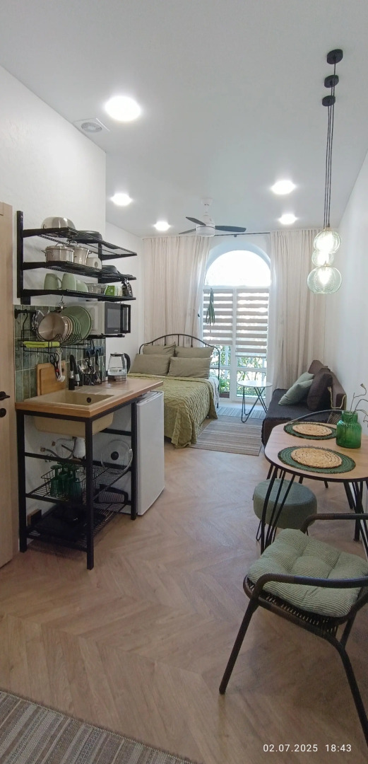 Квартира Центр сталинка с балконом