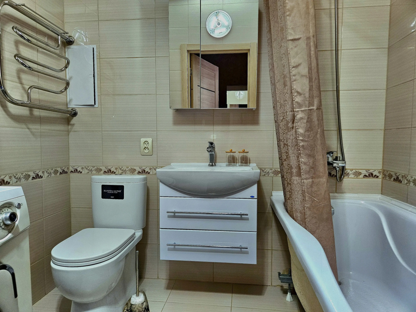 Апартаменты SeveRent Дзержинского 3