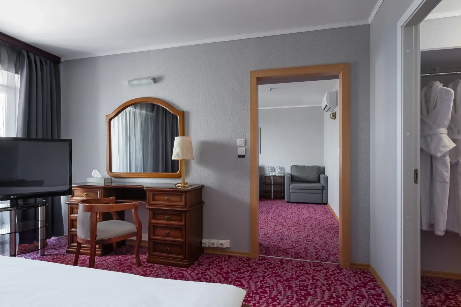 Отель Marins Park Hotel Novosibirsk