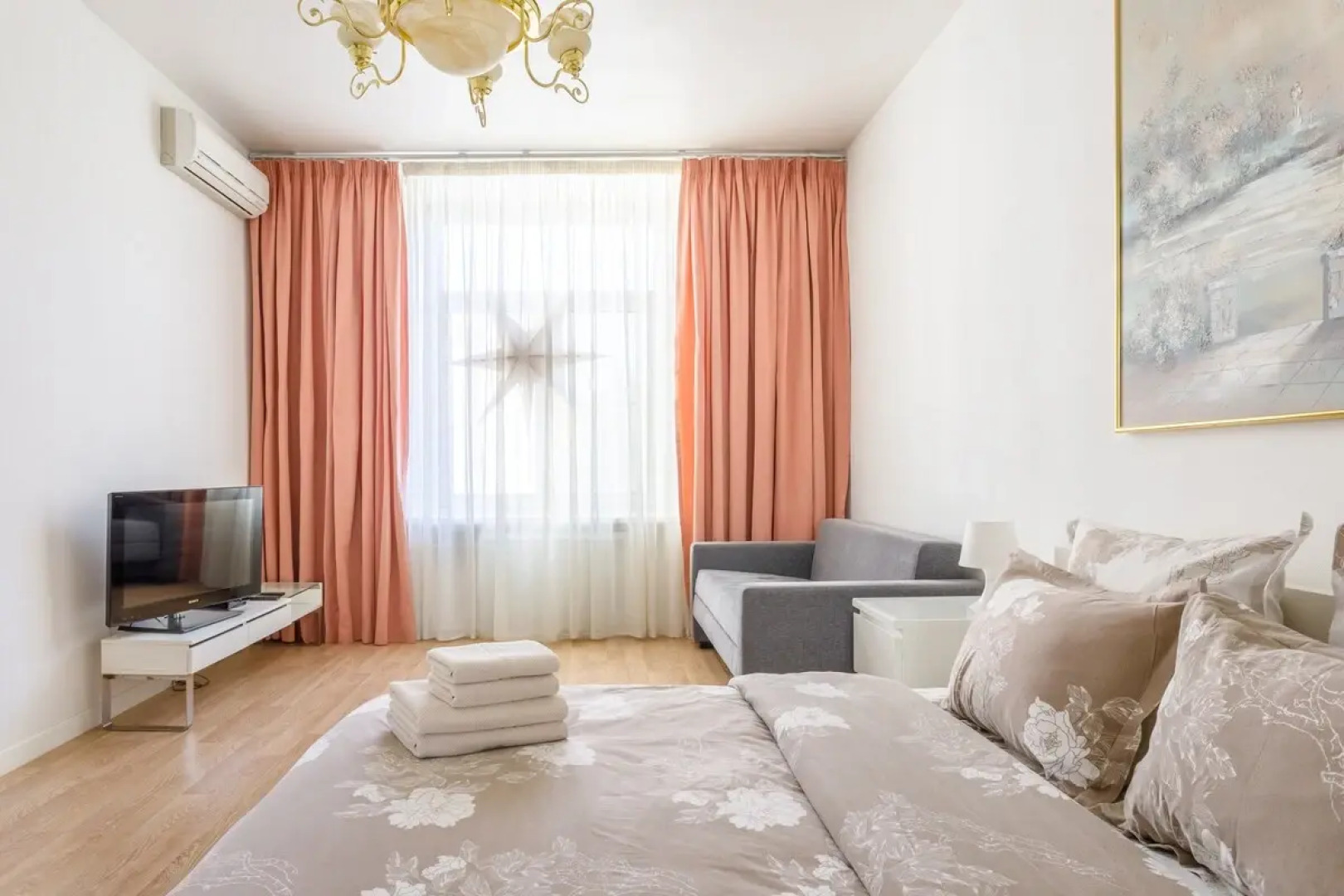 Апартаменты с 3-мя спальнями на Тверской