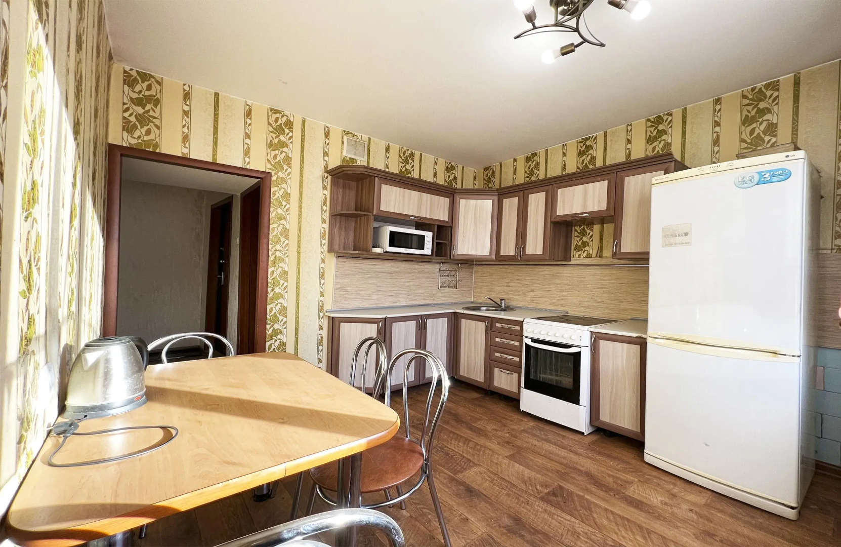 Апартаменты Добрые Сутки на Мухачева 258