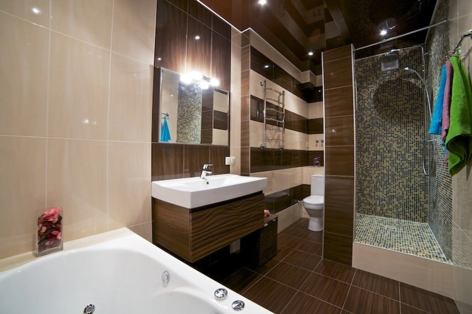 Апартаменты 2-комнатные HomeApart Скрыганова, 4А