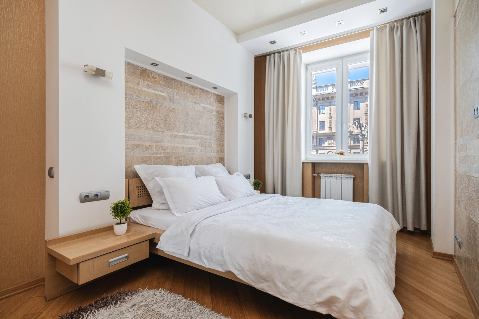 Апартаменты в центре на независимости