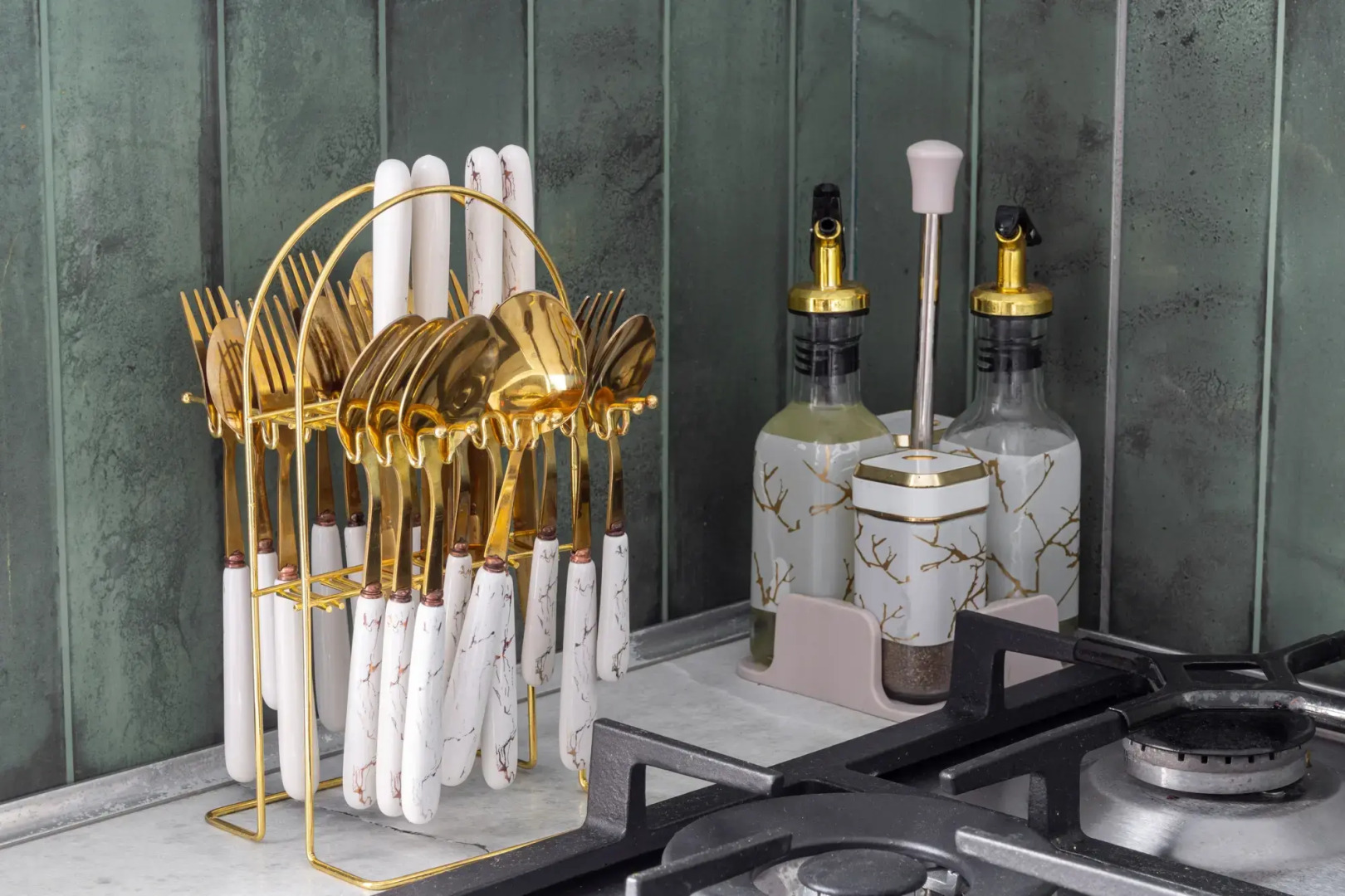 Апартаменты в Доме-Памятнике Дом имени Гоголя в Самом Центре Санкт-Петербурга