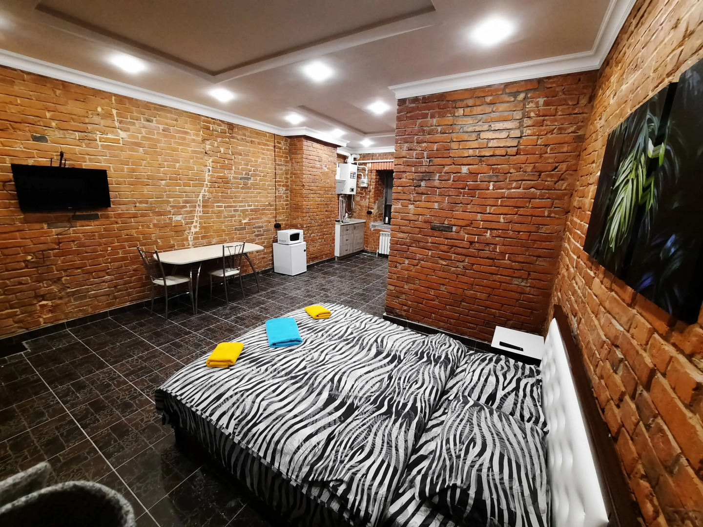 Апартаменты Ленина 113