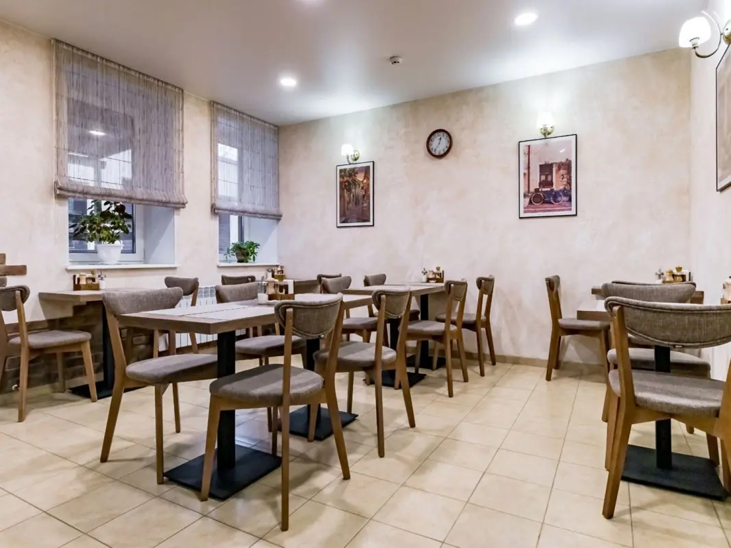 Отель Старый дворик на Мопра