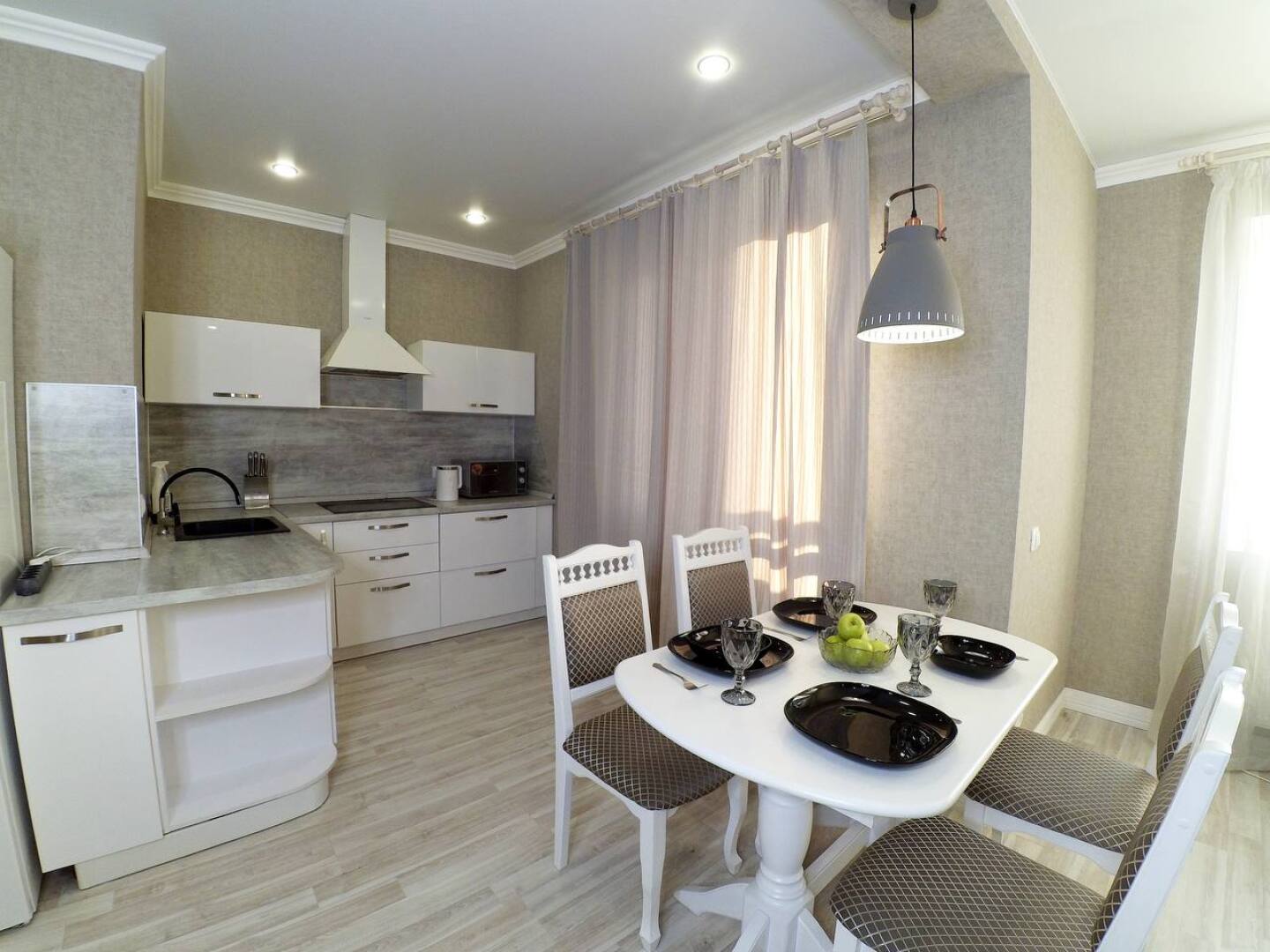 Апартаменты у Казань Молла Роторная 27