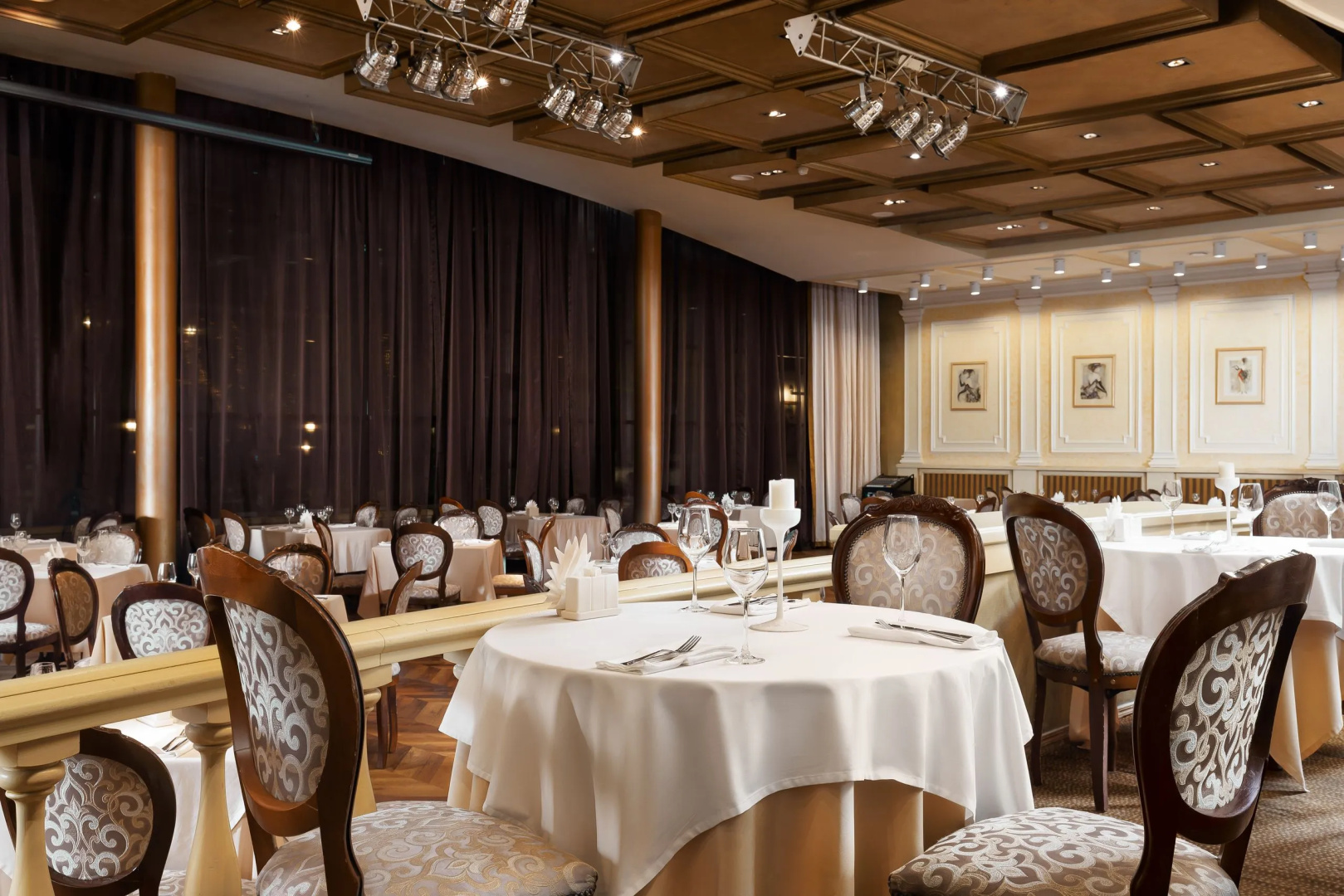 Отель Arthurs Spa Hotel By Mercure