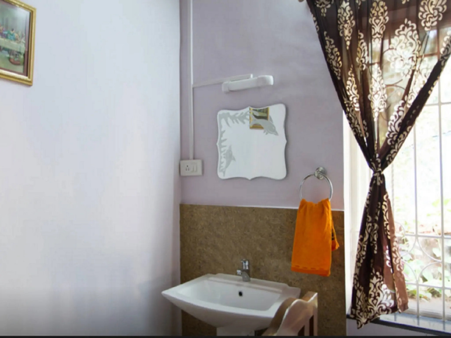 Отель Uberlife Rooms Casa D.C.M & Esmeralda