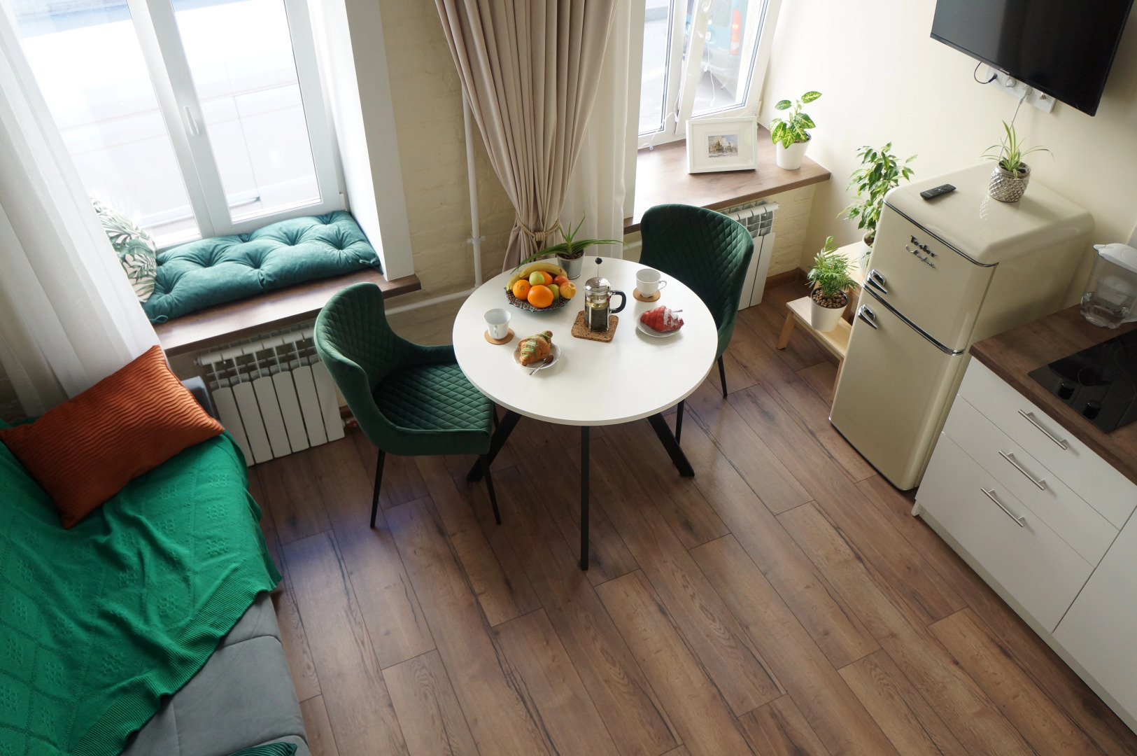 Квартира Уютная двухуровневая студия на Петроградке