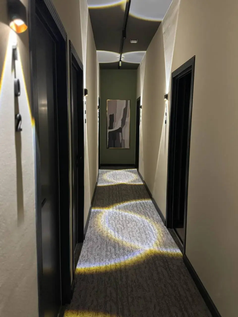 Отель Twelve Inn