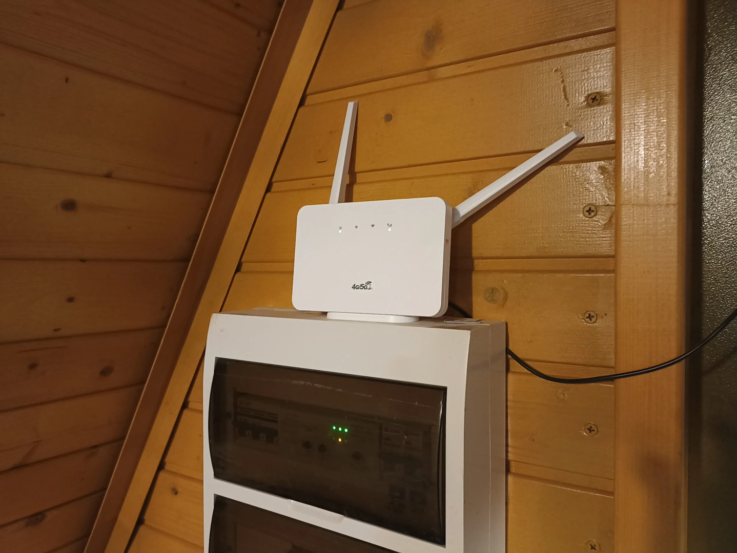 Частный дом с баней-бочкой