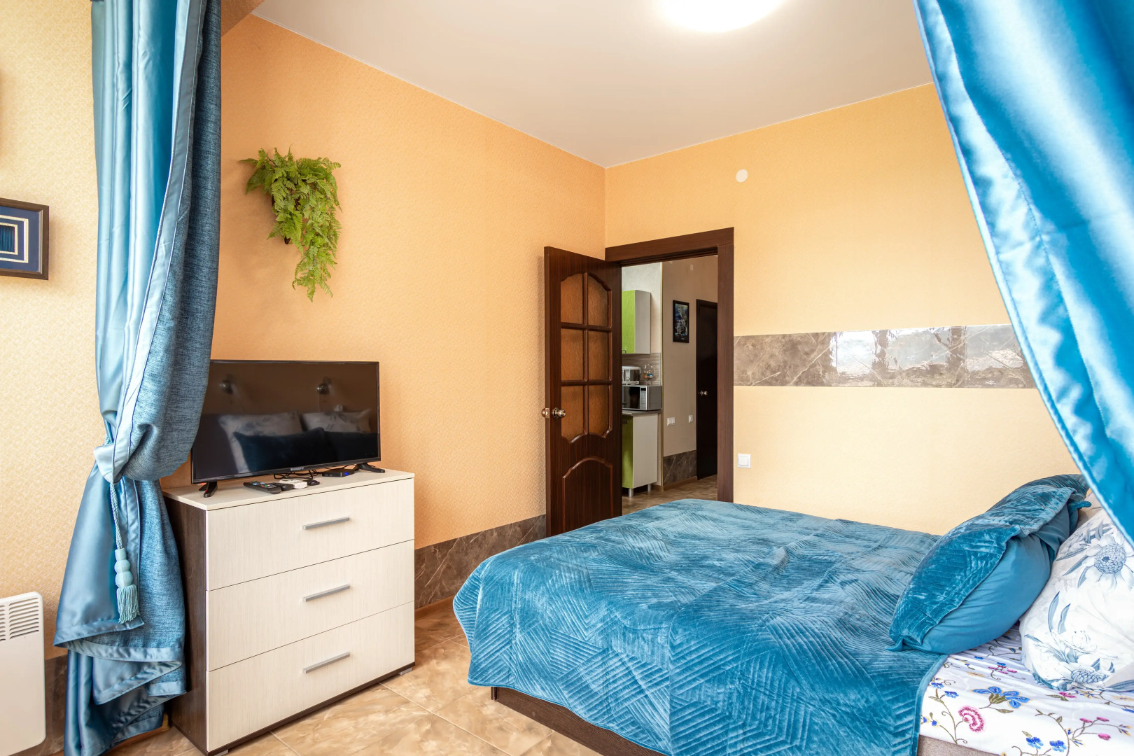 Квартира Евротрешка с видом на горы