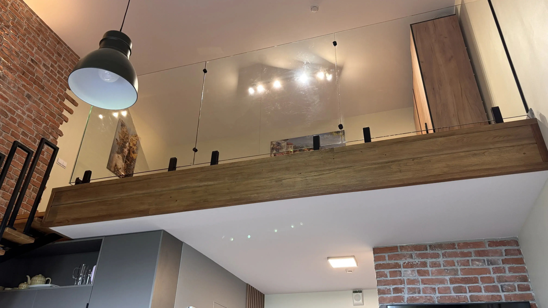 Апартаменты Современные Двухуровневые в стиле Лофт