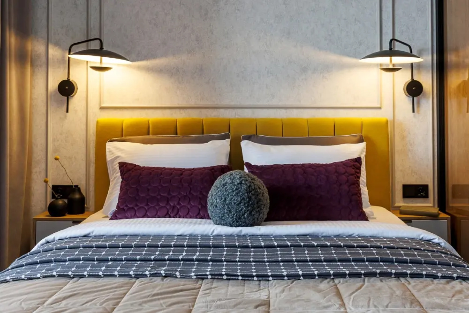 Апартаменты Relax View | Rasko home | c красивым ночным видом с высоты полета птиц