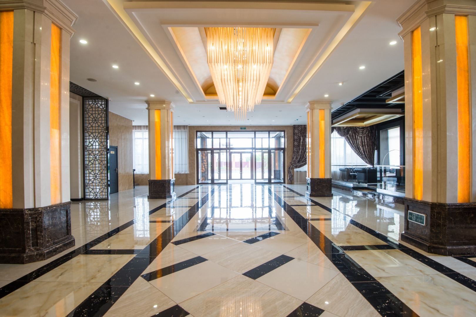 Гостинично-развлекательный комплекс Золотое Время