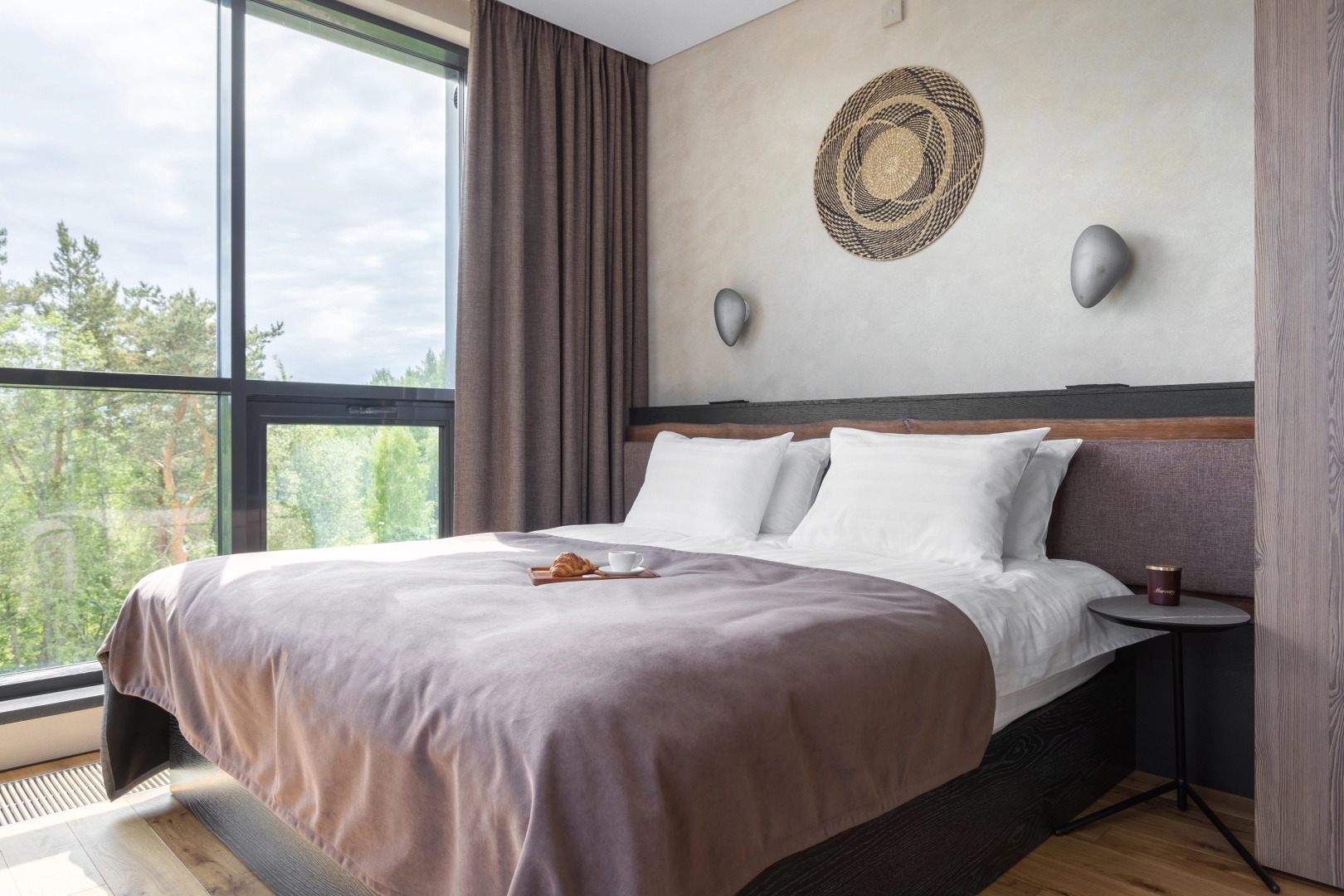 Отель Leon Estate