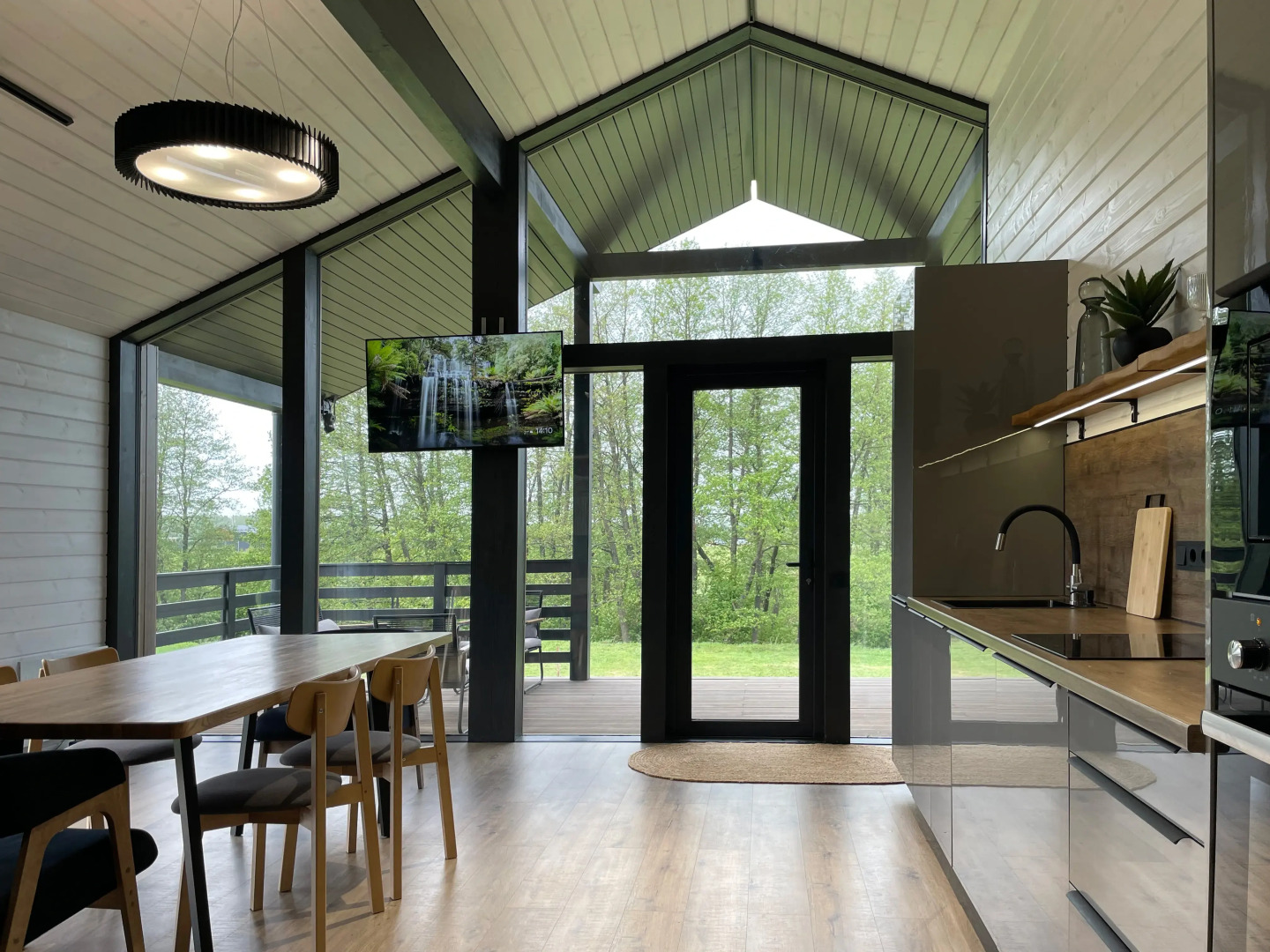 Частный Дом с Сауной у Купелью в 300 Метрах от Водохранилища