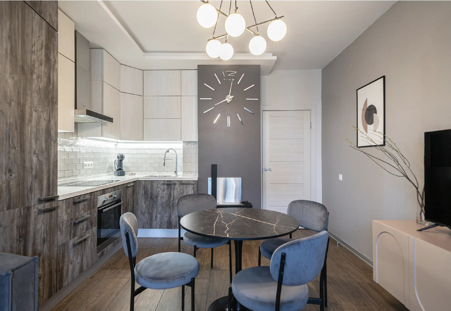 Апартаменты Stylish Grey SPb