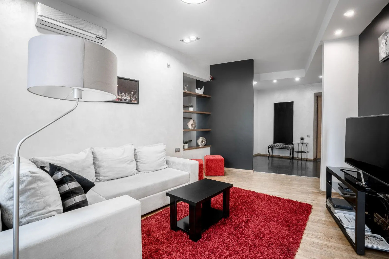 Апартаменты Vip 3х комнатные на пр-т Независимости 30 Центр