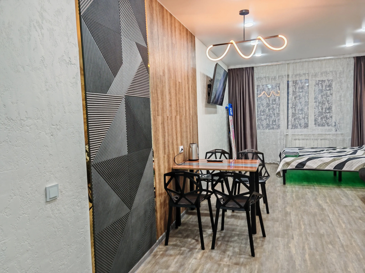 Апартаменты Двухкомнатные Люкс в Центре Абакана