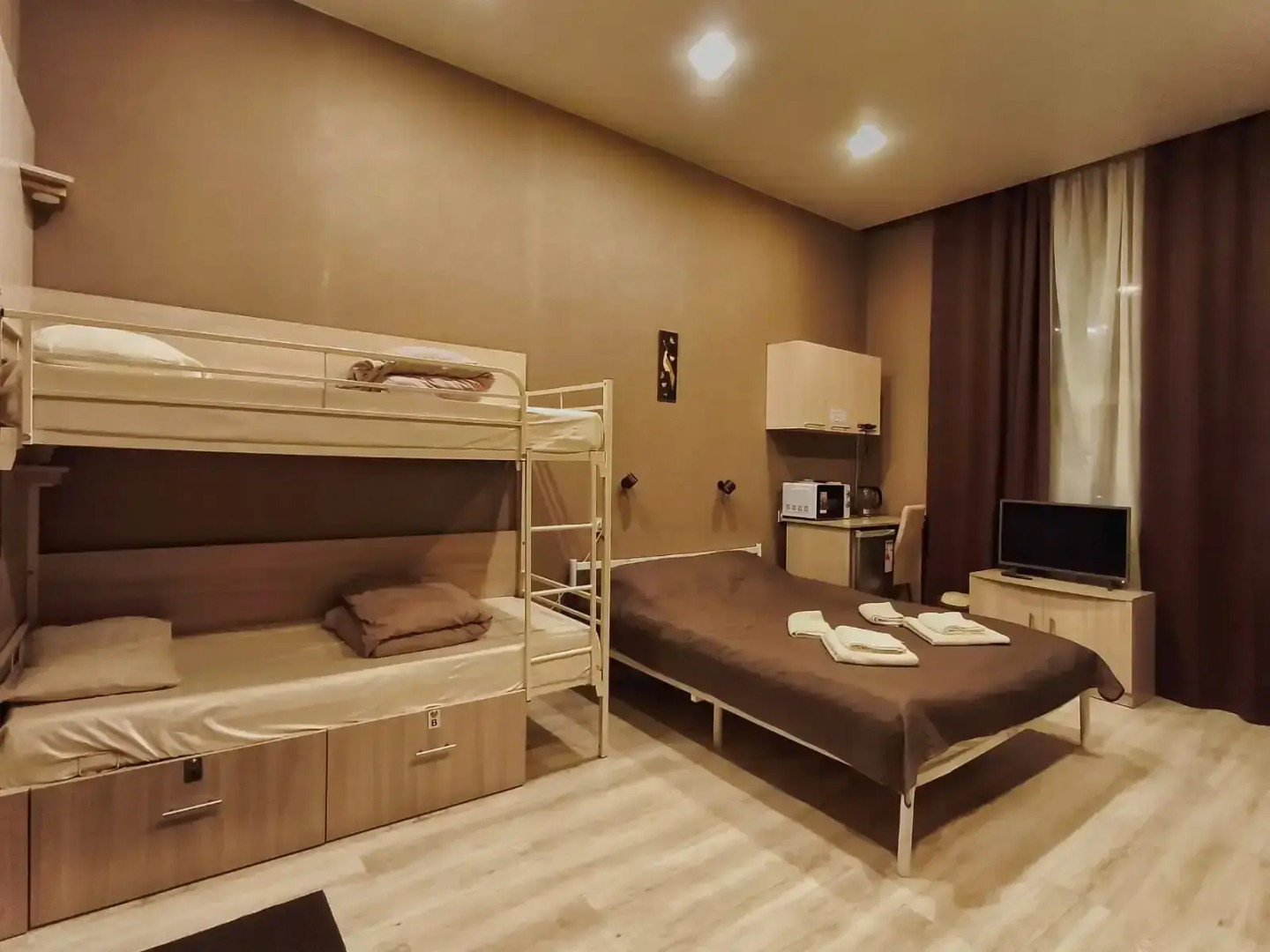 Отель Героев России