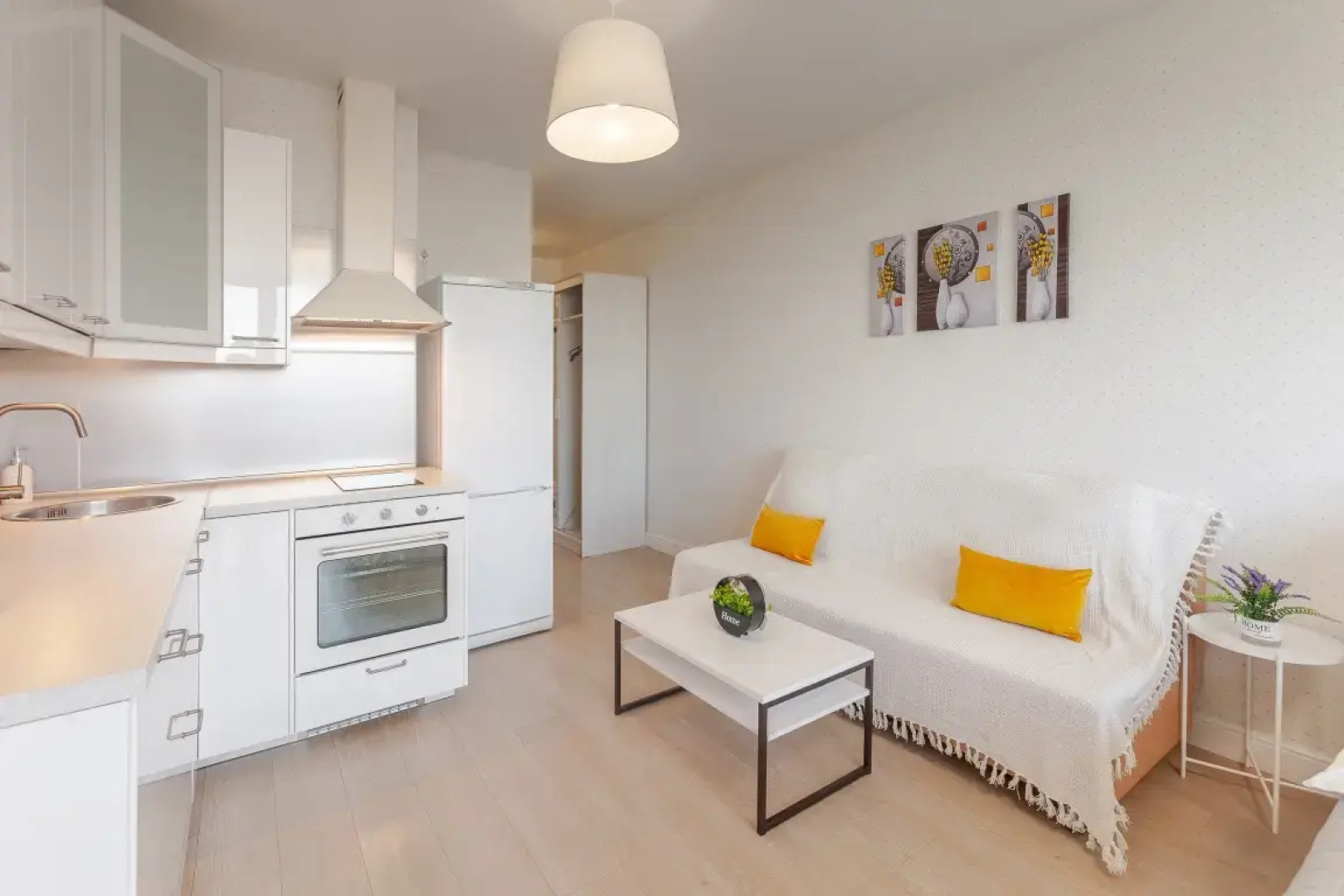 Апартаменты Дизайнерские RentPlaza 1