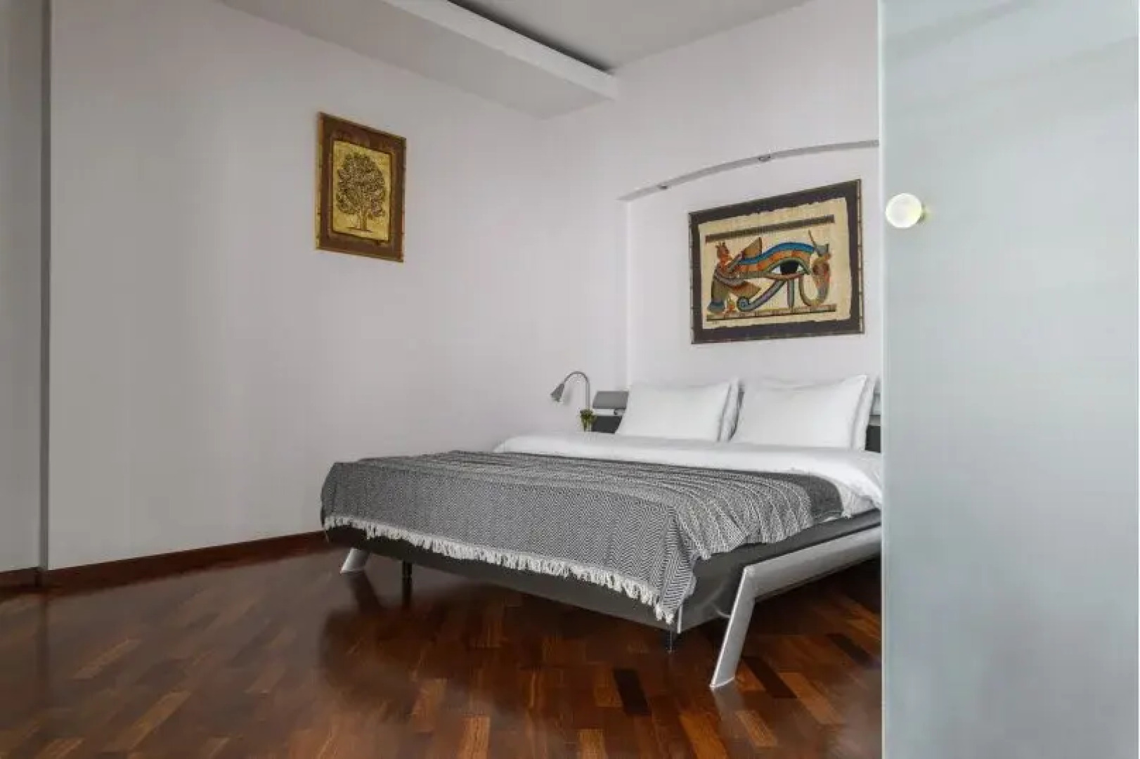 Квартира Двухкомнатная с Дизайнерским Ремонтом около Эрмитажа