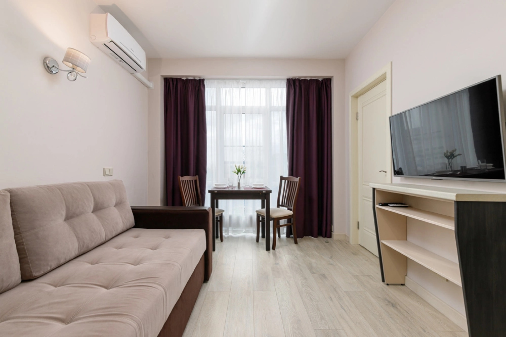 Апартаменты GeoApart Цветочная 30 8