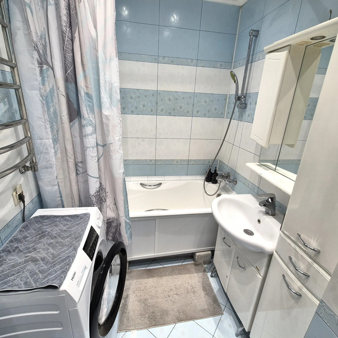 Квартира Большая светлая на Колпакова