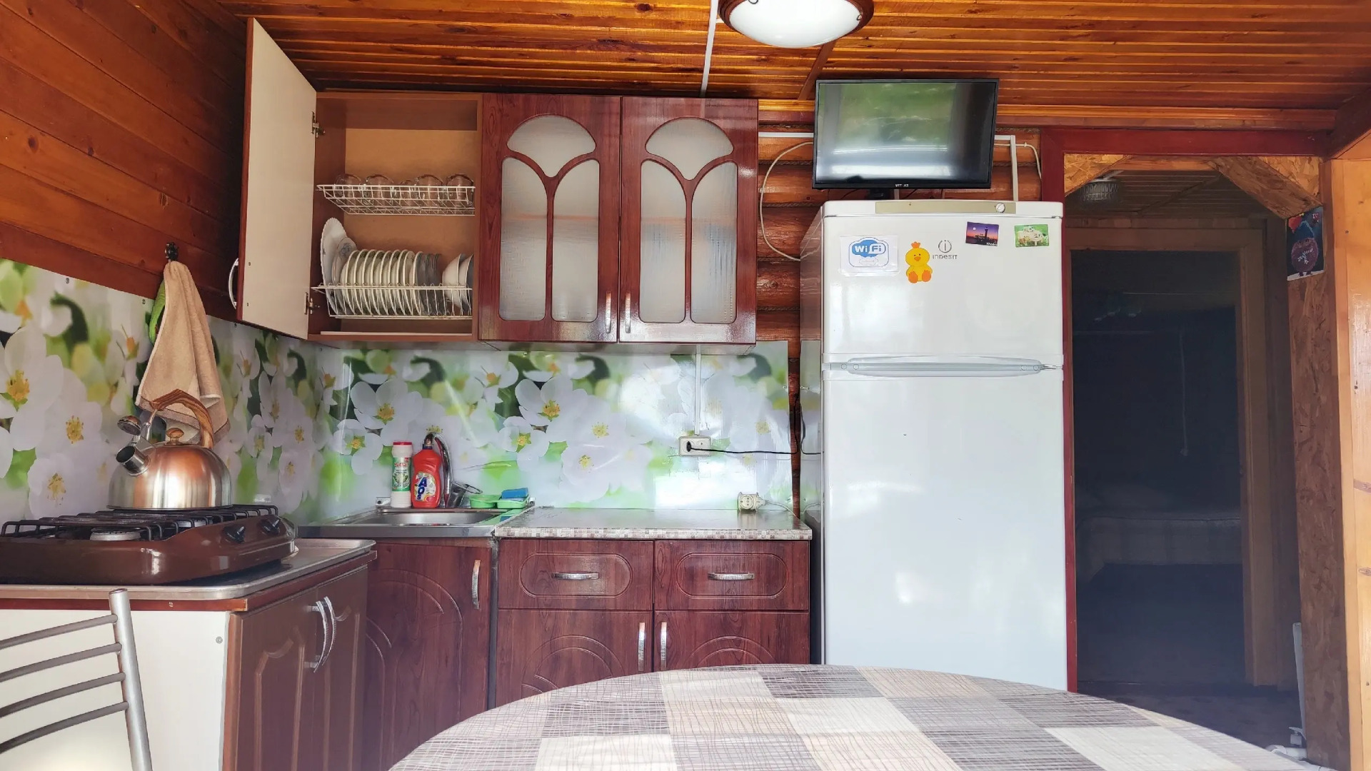 Частный Дом в Турбазе Чайка у Озера