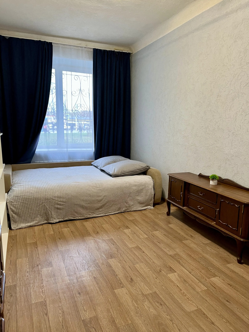 Квартира Уютная Двушка в Минуте от Вокзала