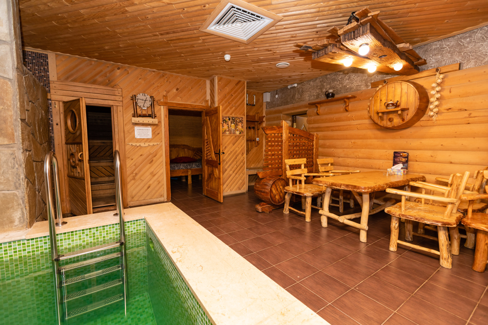 Бизнес Отель Континент