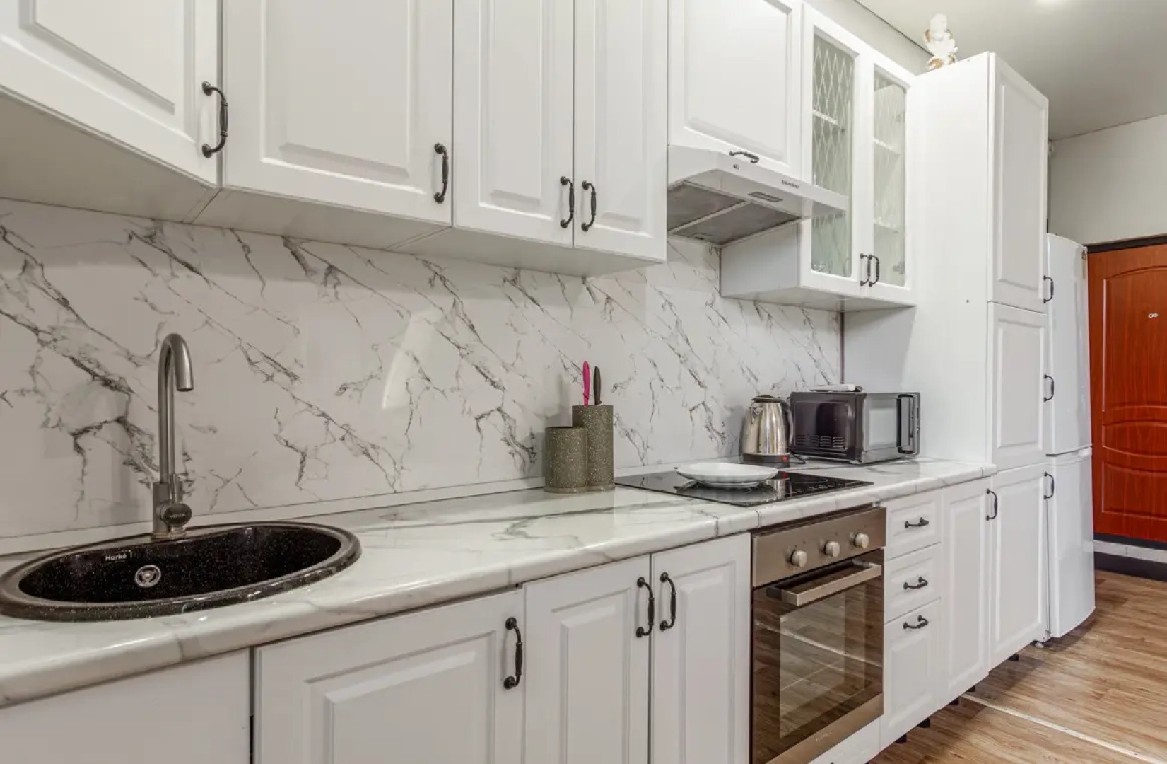 Квартира на Декабристов 17