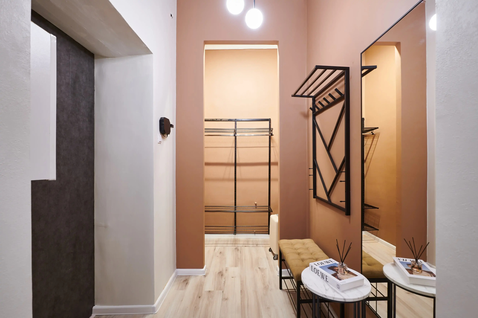 Квартира GM Apartments Тихая и уютная Трехкомнатная на Краснопресненской набережной