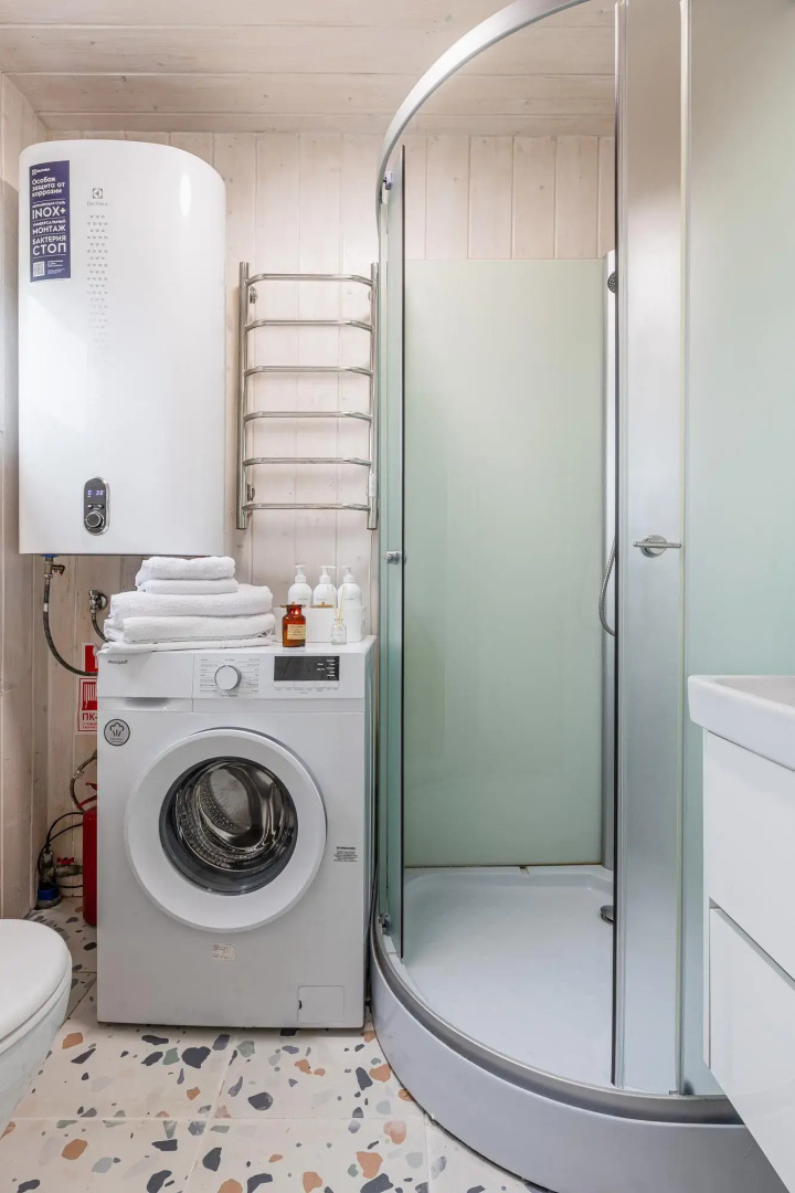 Частный Дом Яркий панорамный с видом на лес