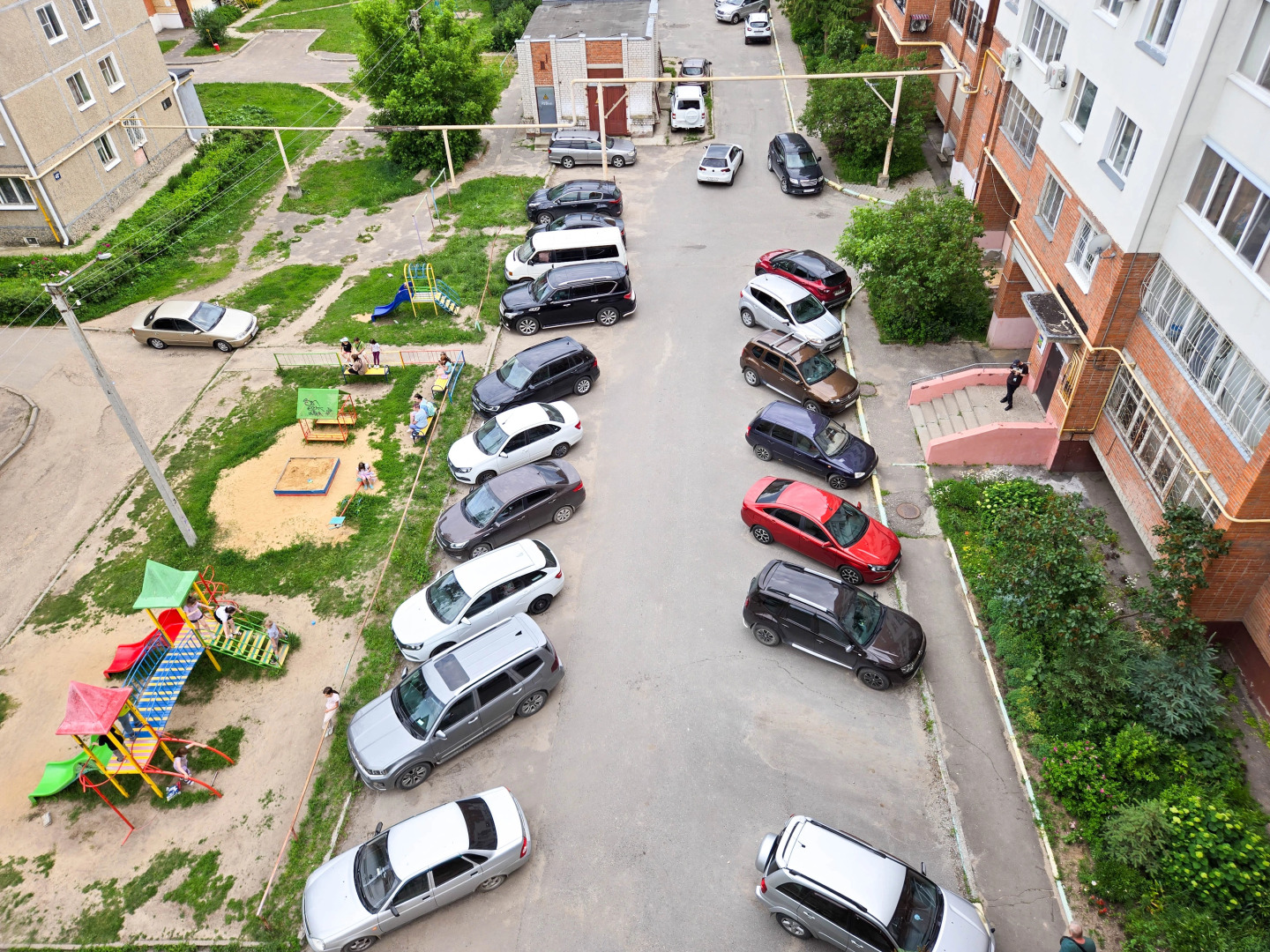 Апартаменты двухкомнатные в центре Сеть ЙоХоум