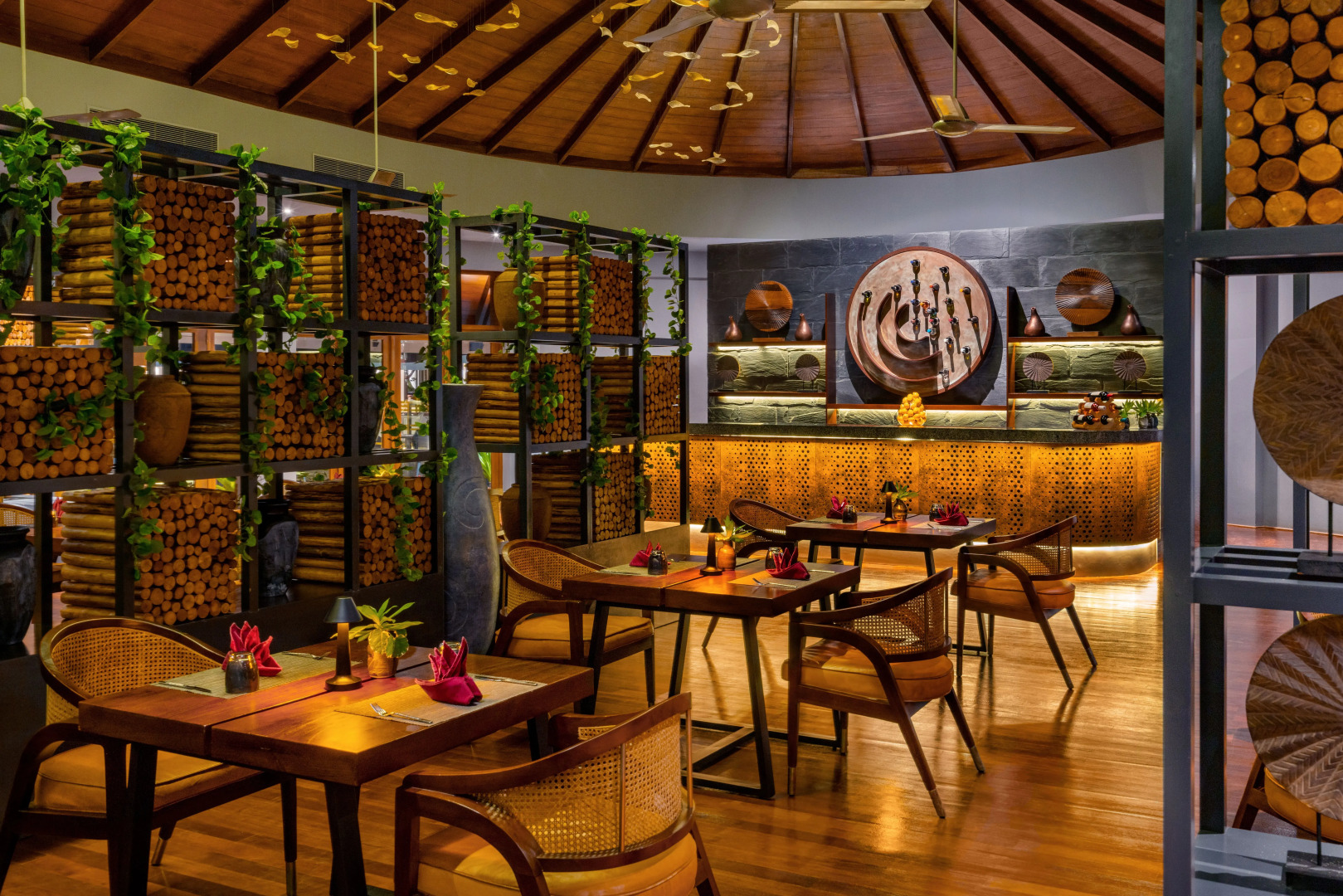 Курортный отель Bandos Maldives