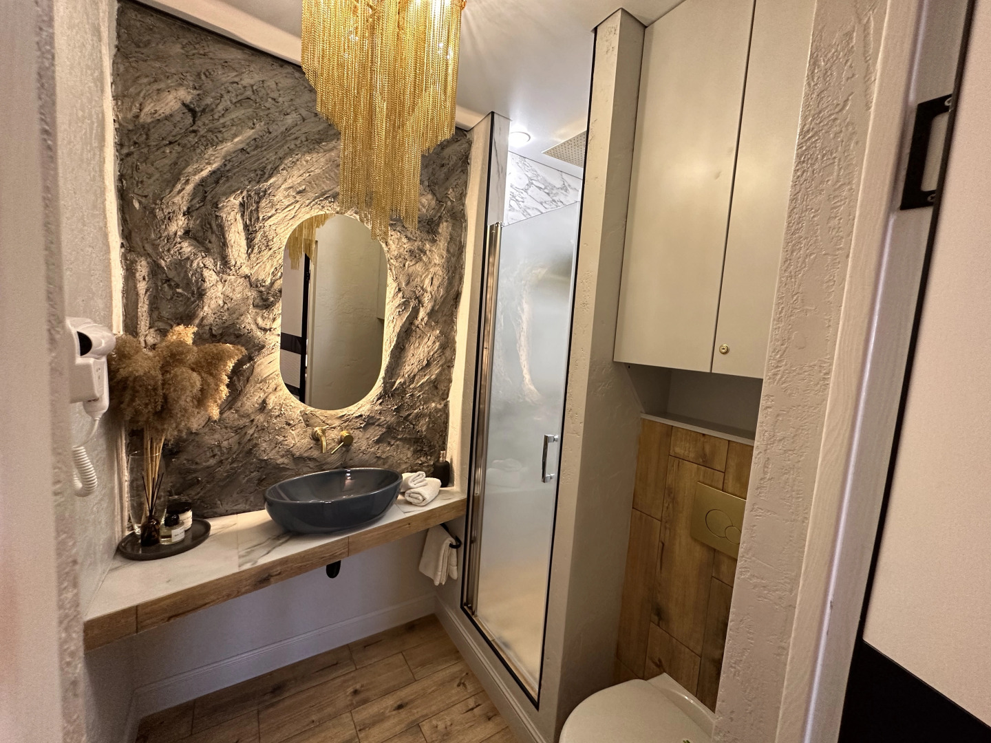 Апартаменты SKY с балконом, в центральной части