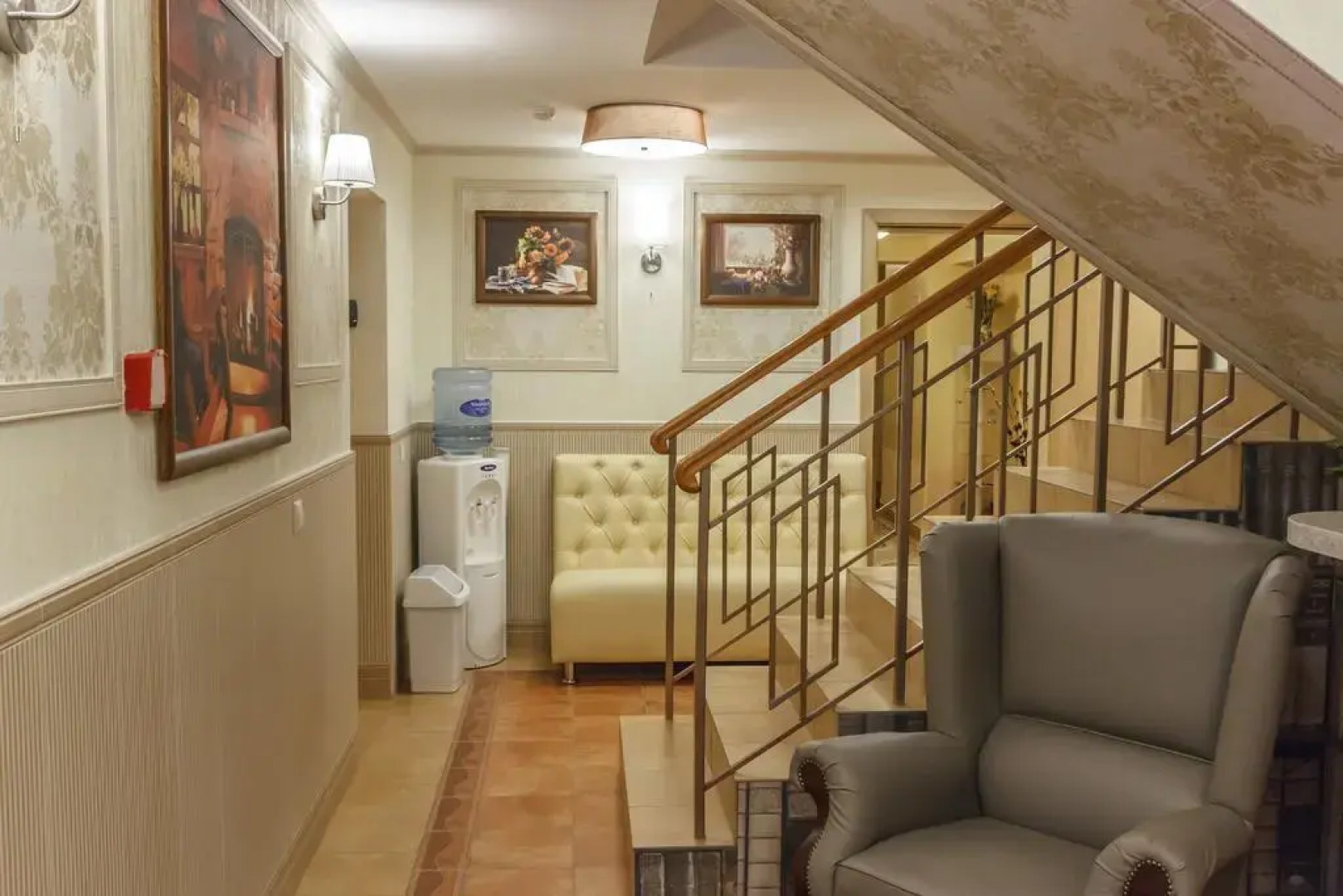 Отель «Август»